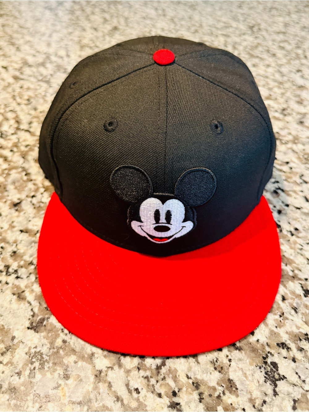 New Era Mickey Mouse 7 5/8